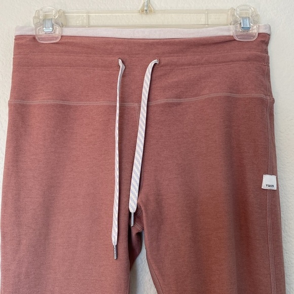 Vuori vibe elevation leggings blush colored women’s Sz ? - Picture 3 of 4